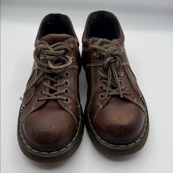 Doc Martens Vintage 8A42 Chunky Lace-up Shoes size 9 vintage Oxford Y2K - Picture 2 of 11